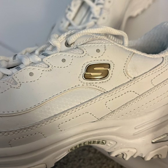 Women's D’lites Sketchers Sneakers - Picture 2 of 3